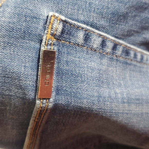Chico's The So Slimming Girlfriend Cropped Jeans Size 2 - Picture 9 of 14